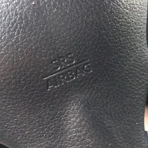 Meet your Posher, Amia